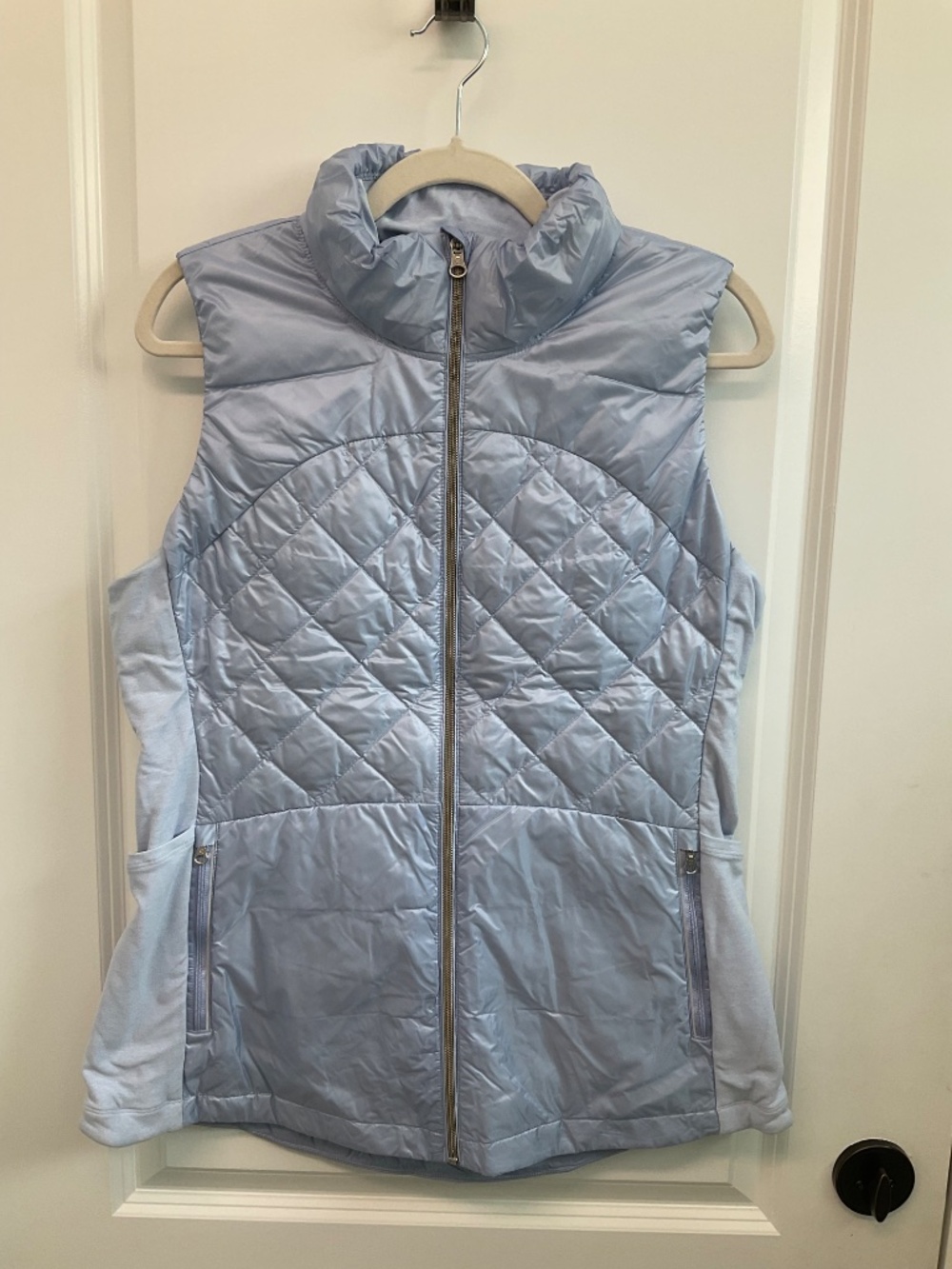 Lululemon Down For A Run Vest *Goose Down Quilted Cool Breeze 12 - Picture 5 of 9